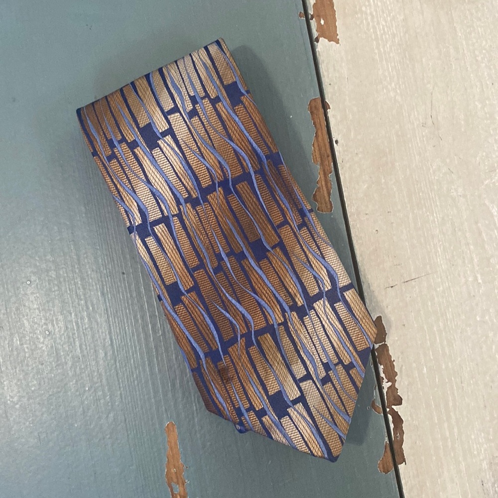 100%silk Piattelli tie